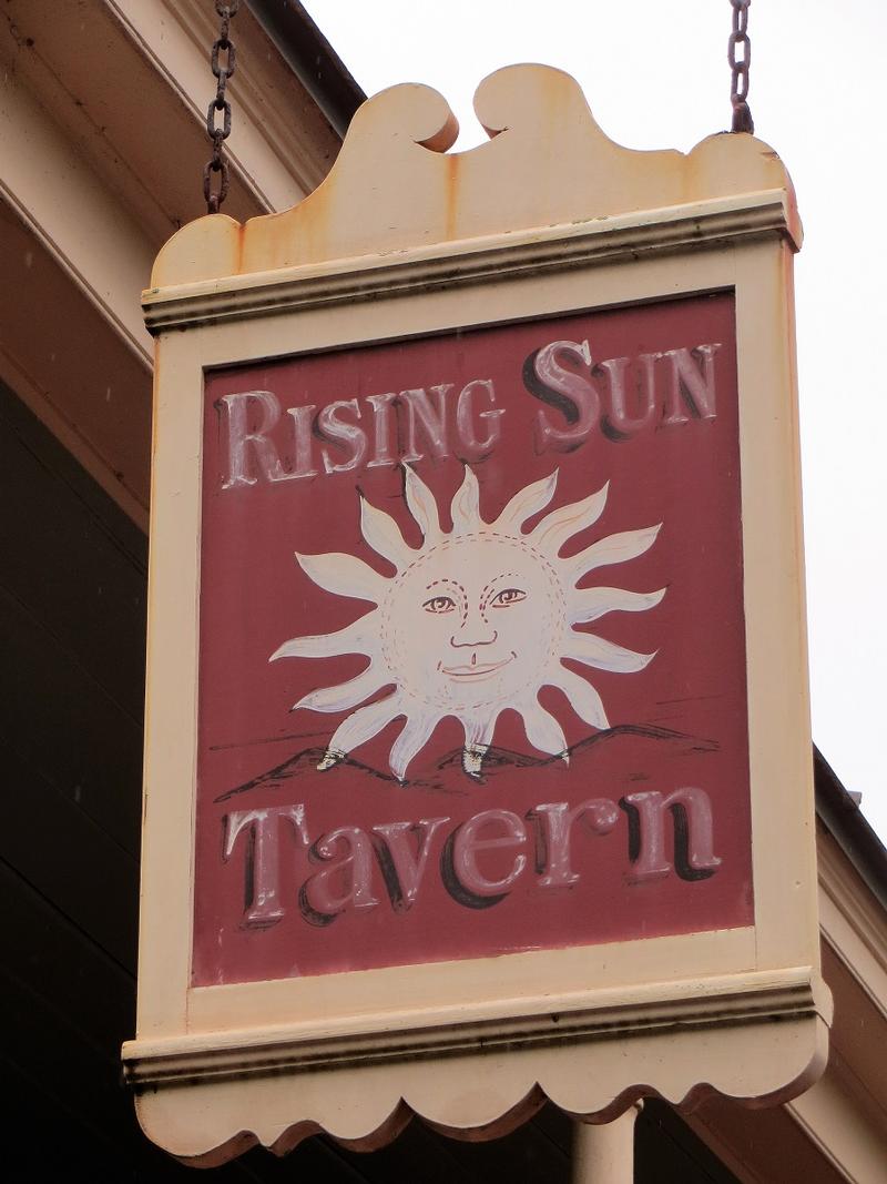 Rising Sun Tavern sign - Fredericksburg - History's Homes