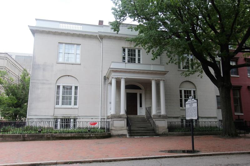 Wickham-Valentine House front - Richmond - History's Homes