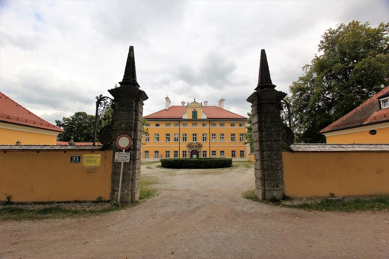 Schloss Frohnburg - Salzburg - History's Homes