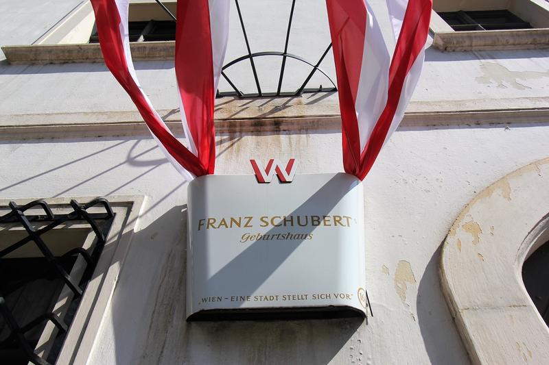 Franz Schubert Geburtshaus sign - Vienna - History's Homes