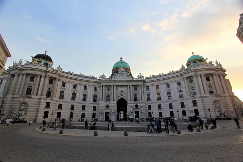 Hofburg Palace - Vienna - History's Homes