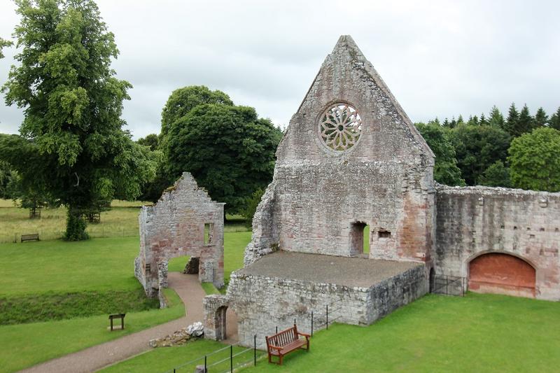 Dryburgh Abbey - Scotland - History's Homes