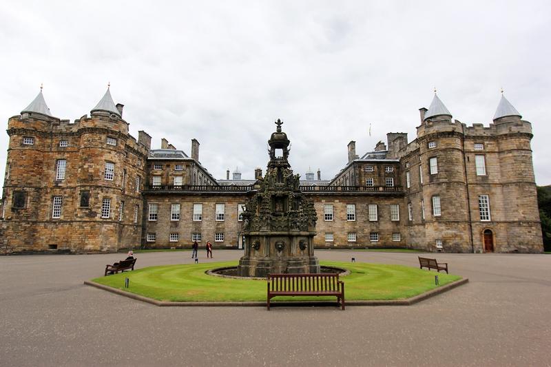 Palace of Holyroodhouse - Scotland - History's Homes