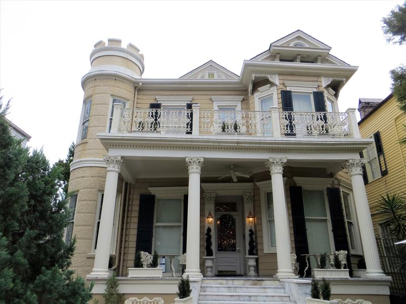 Cornstalk Hotel - French Quarter - History's Homes