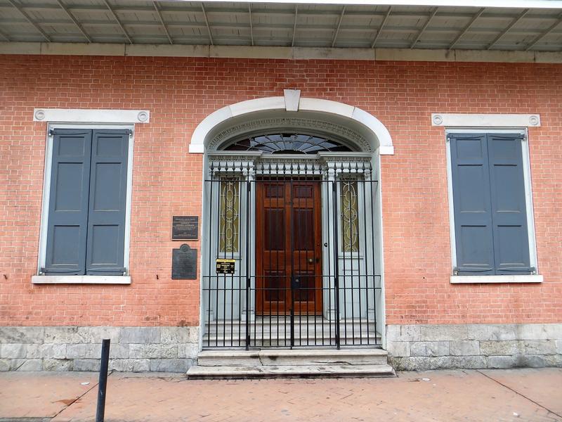 Hermann-Grima House front - New Orleans - History's Homes