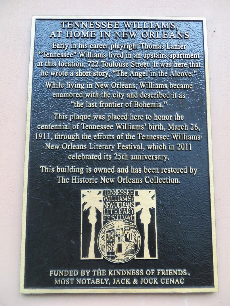 Tennessee Williams Home plaque - New Orleans - History's Homes