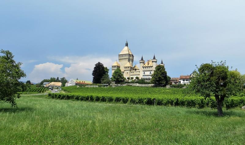 Château de Vufflens - Vufflens-le-Château - History's Homes