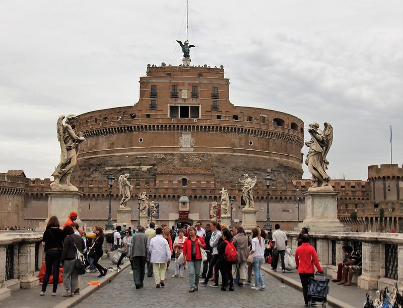 Castel Sant'Angelo - Rome - History's Homes