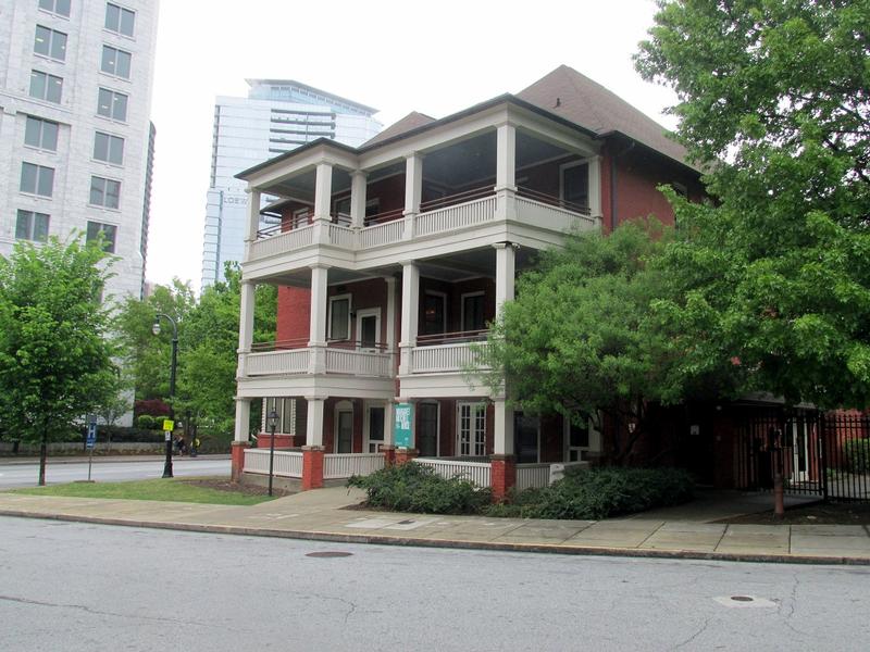 Margaret Mitchell Apartment - Atlanta - History's Homes