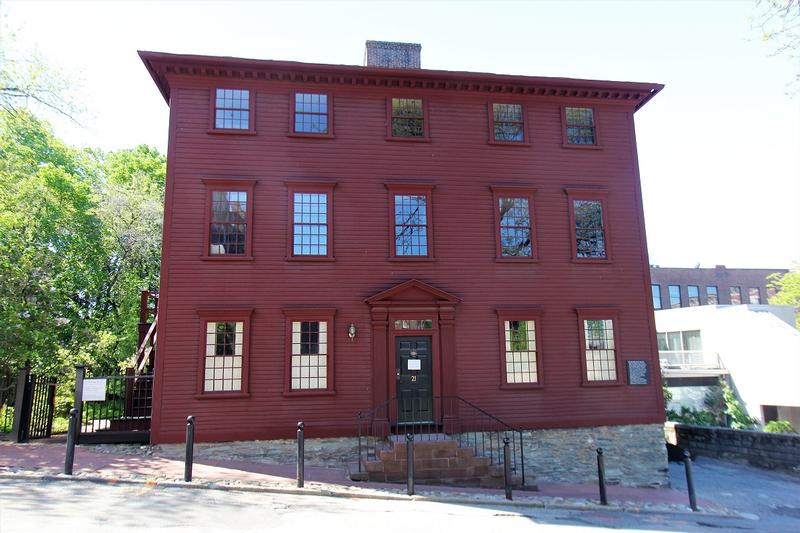 Shakespeare's Head - Providence - History's Homes