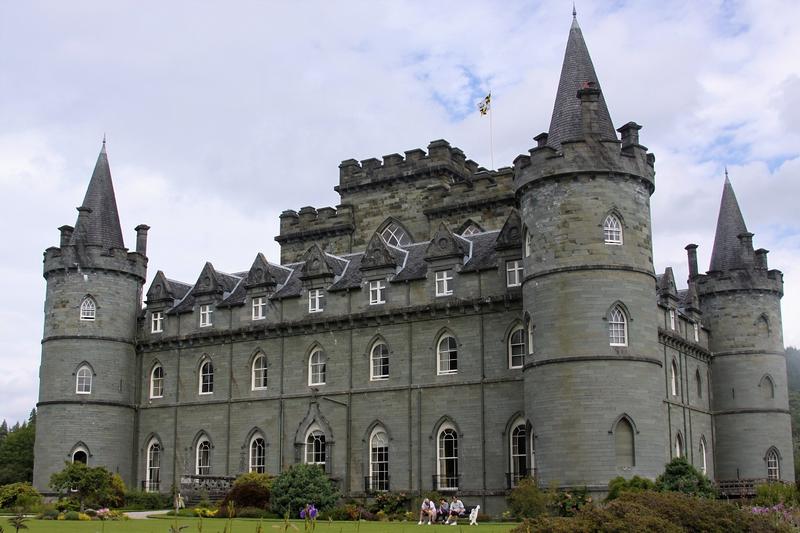 Inverary Castle - Scotland - History's Homes