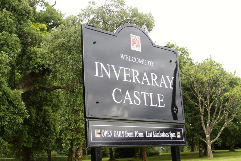 Inverary Castle sign - Scotland - History's Homes