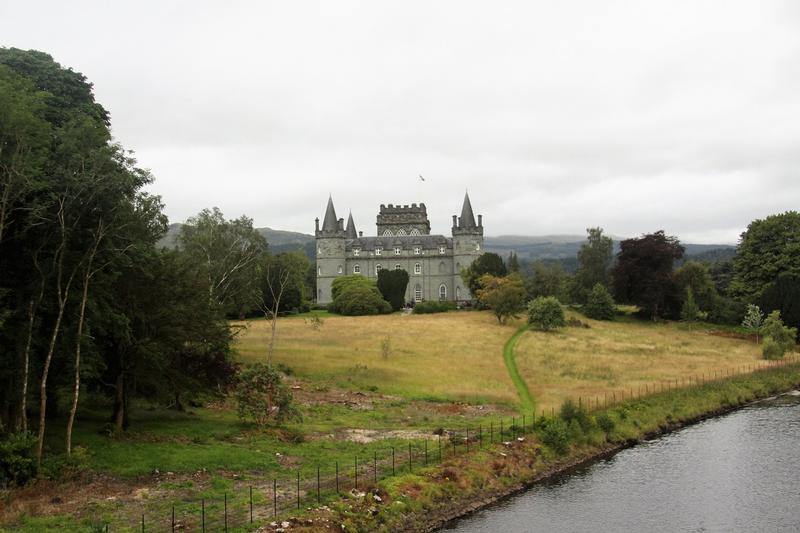 Inverary Castle - Scotland - History's Homes